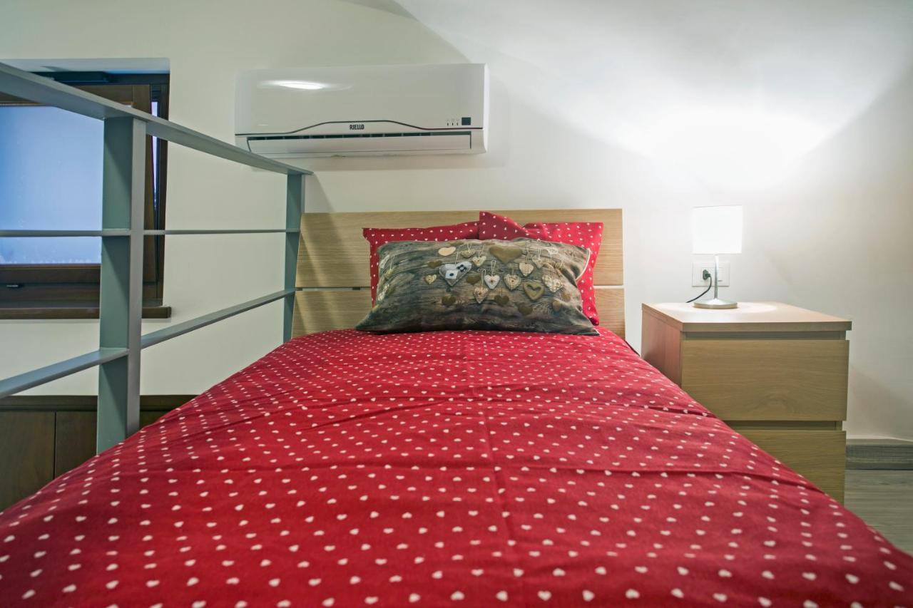 Bed and Breakfast Sirene Holiday Гаэта Экстерьер фото